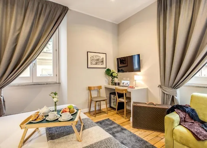 Tlv Navona